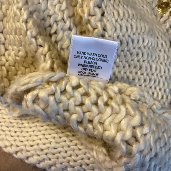 Charlotte Russe Metallic Leopard Knit Sweater XL | Cream Gold Short Sleeve - Picture 5 of 5